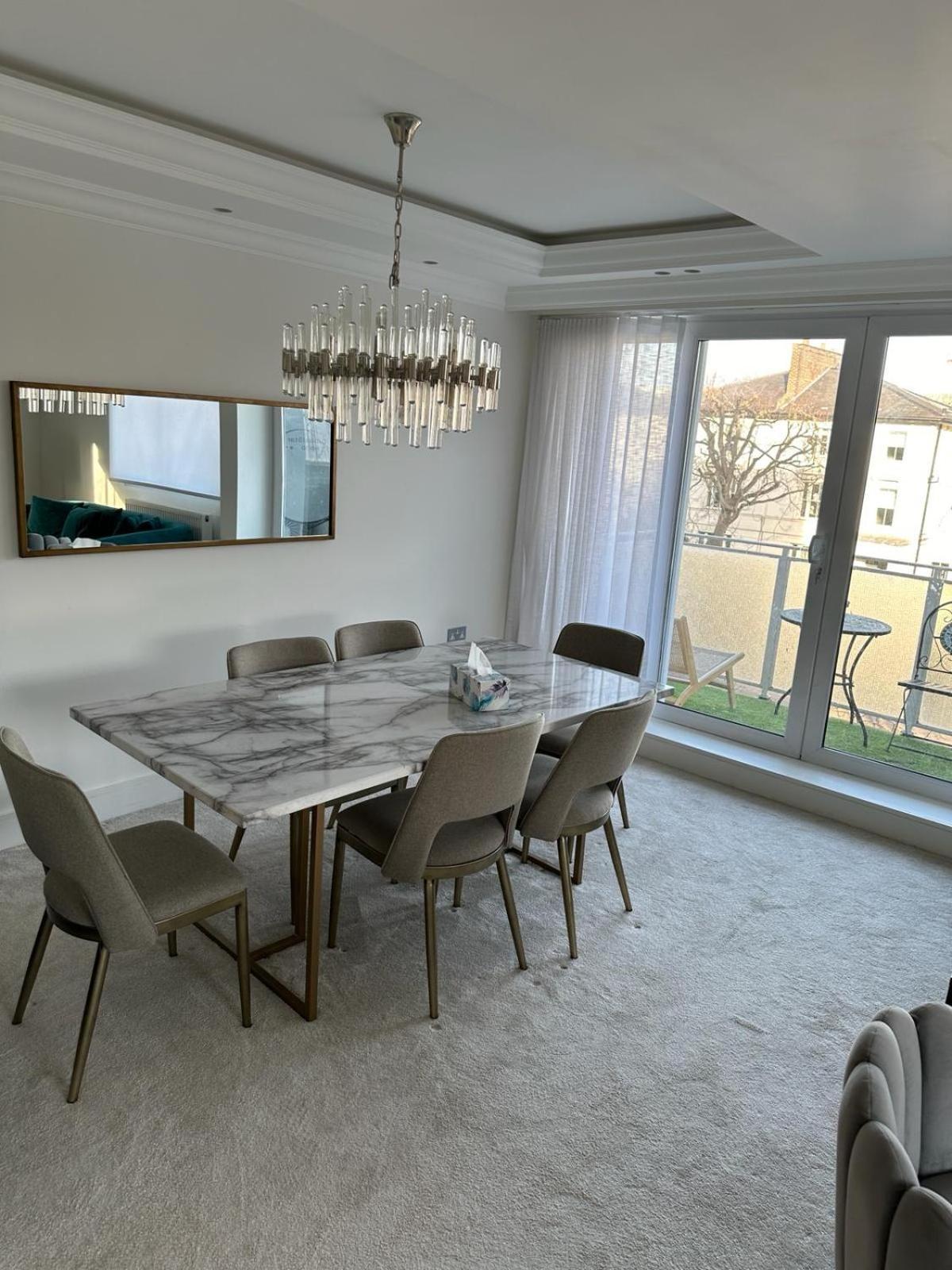 Appartamento Durrels House *